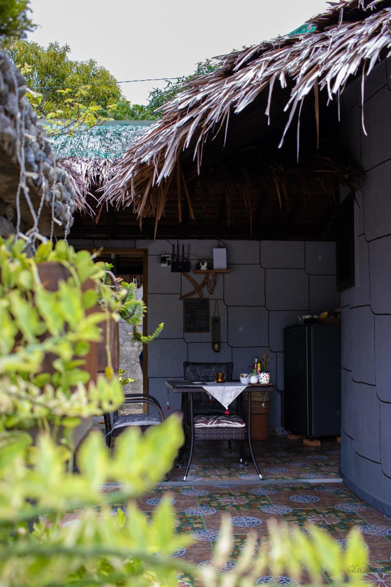 Rhenmart-Inn Siquijor Exterior photo